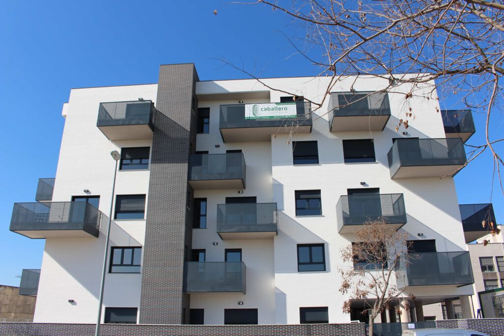 Fachada Residencial Avenida del Mar